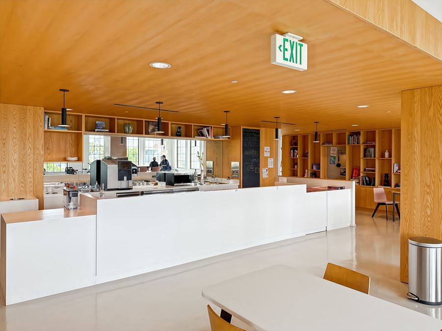 CA, Oakland - Spaces Jack London Square