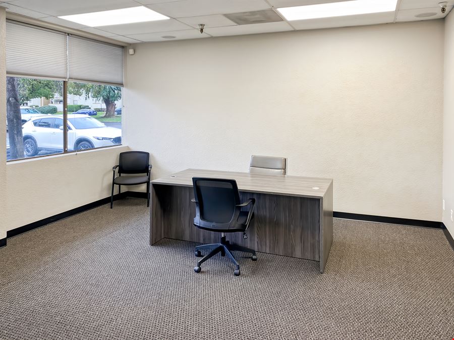 Regus - Citrus Heights - Kingswood Drive