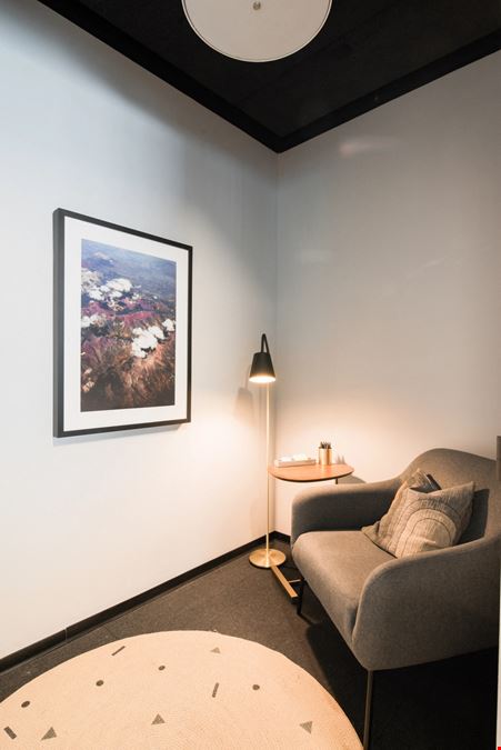 1801 California Street