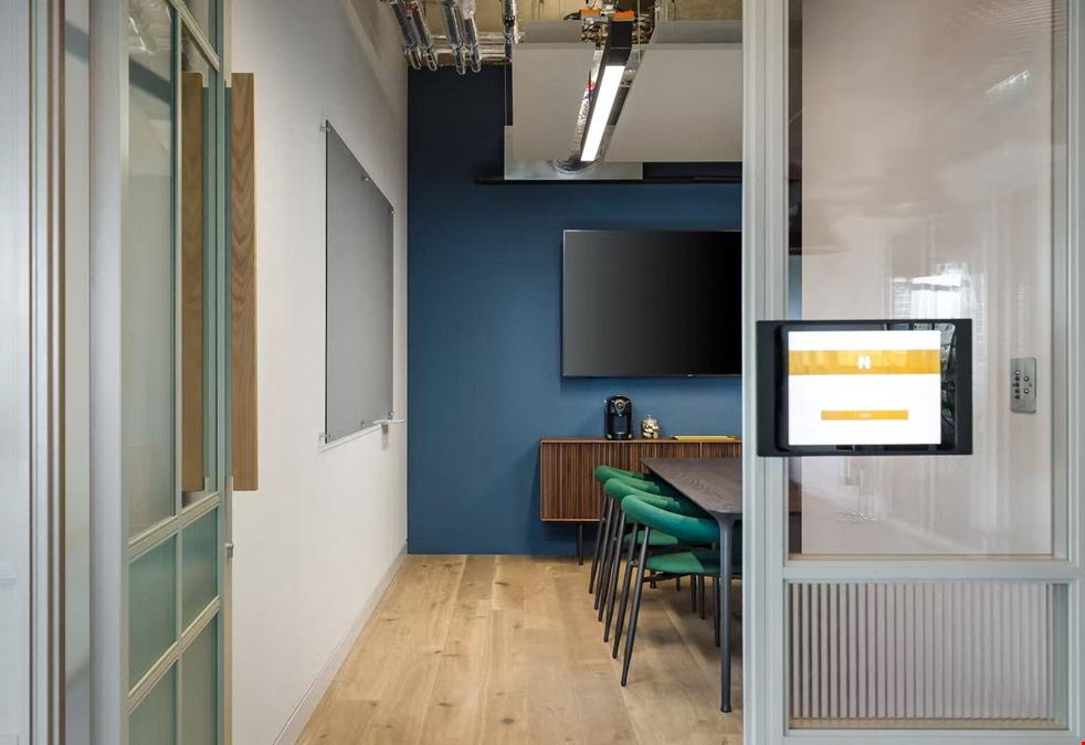 Fora - Southwark - 241 Southwark Bridge Road