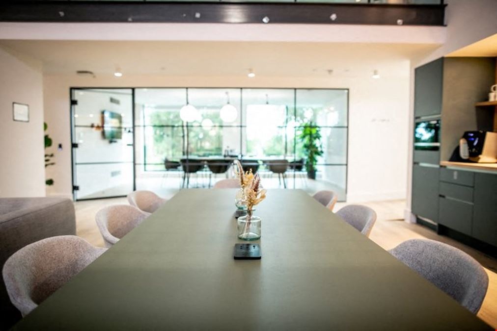 x+why - Chiswick Works