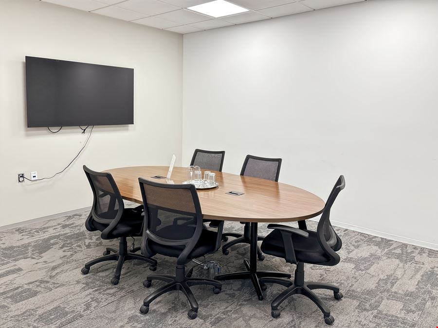 Regus - Vernon Hills - Lakeview Pky