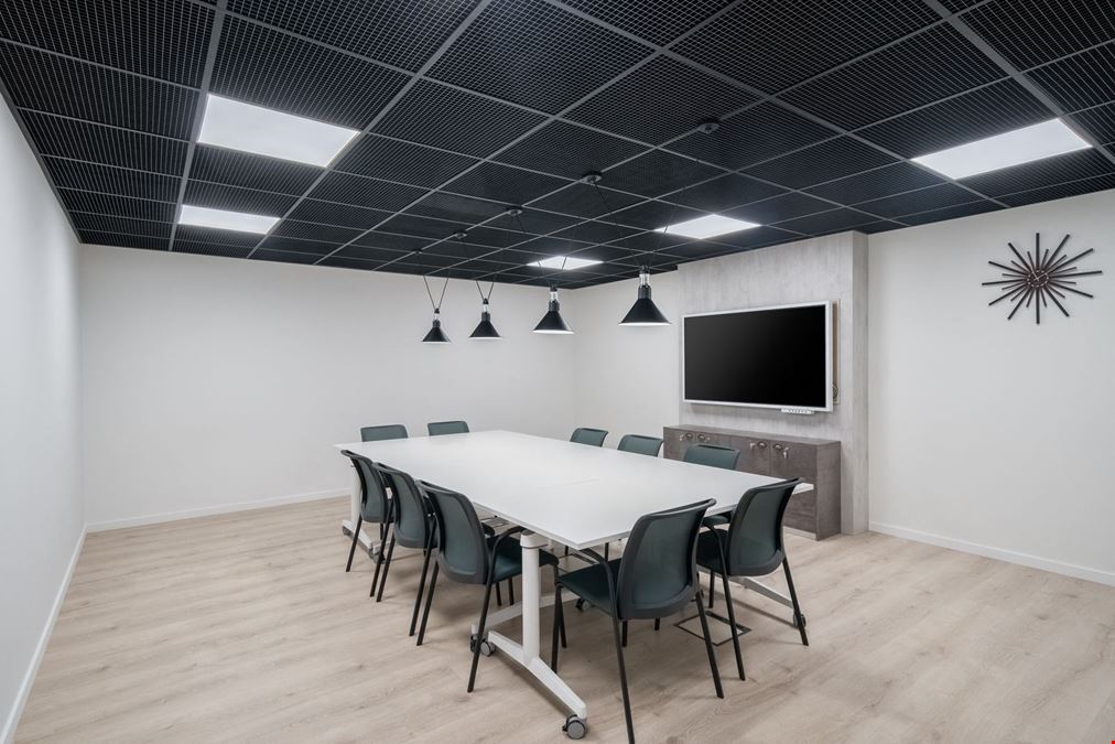 Regus - Carnoustie House