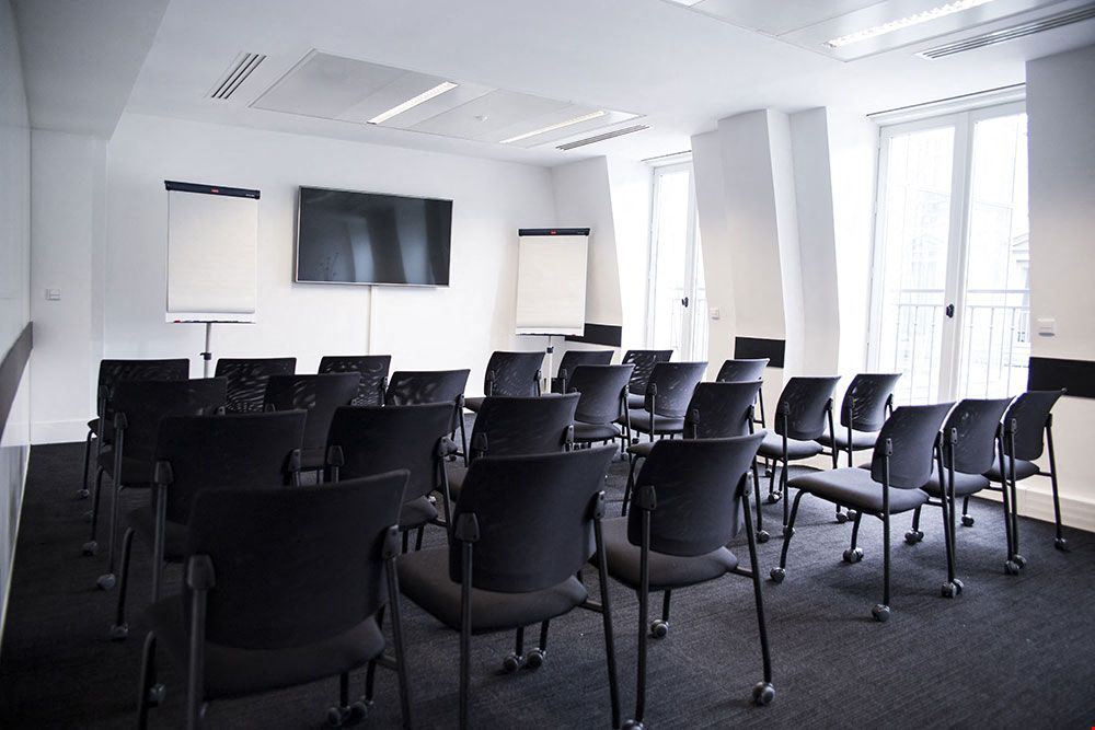 Baya Axess - Paris Scribe Haussmann Business Center