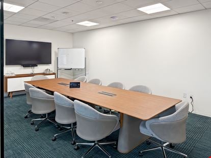 Regus - San Diego - 225 Broadway