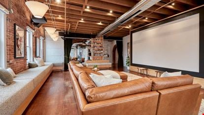 Based In - The Farm - Mulberry