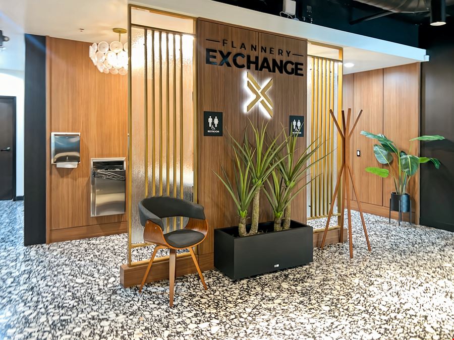 CA, Palm Springs - Palm Canyon Dr