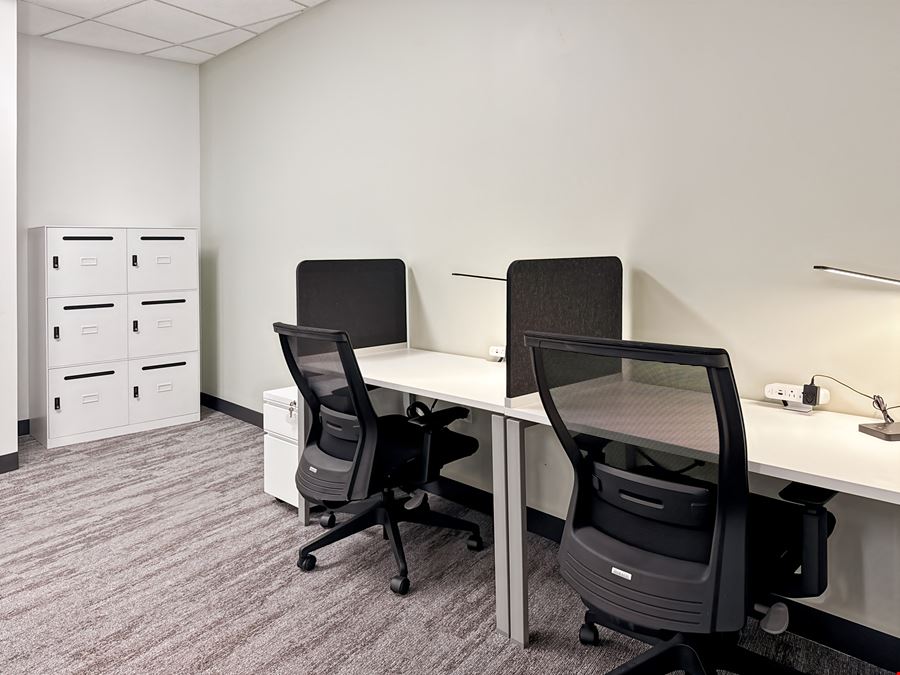 Regus - Hollywood - 1895 Tyler Street
