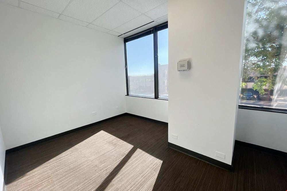 Workstyle Flexible Spaces - 2821-2851 South Parker Road