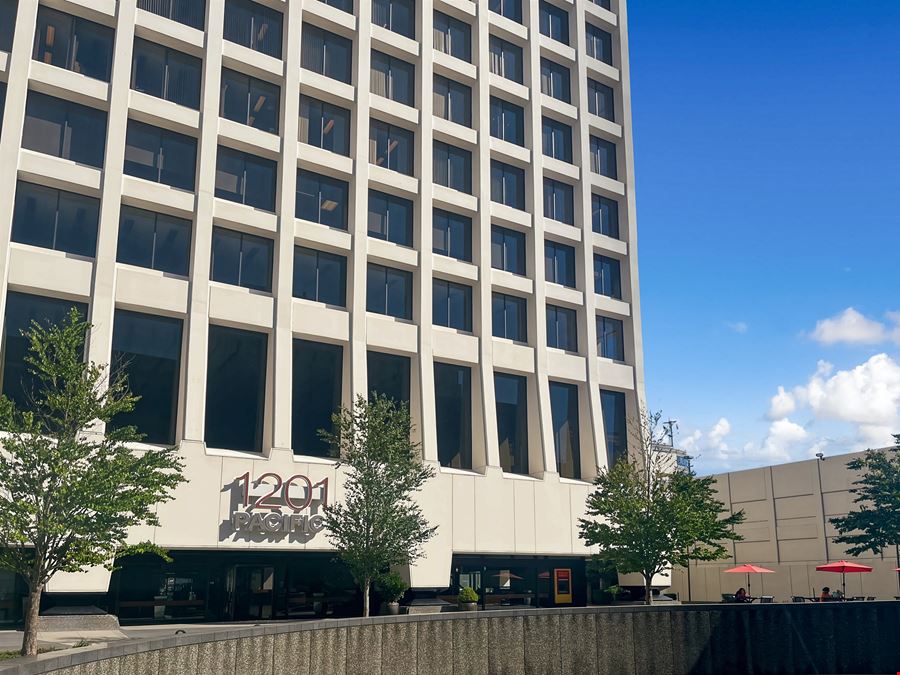 WA, Tacoma – Downtown Pacific Avenue