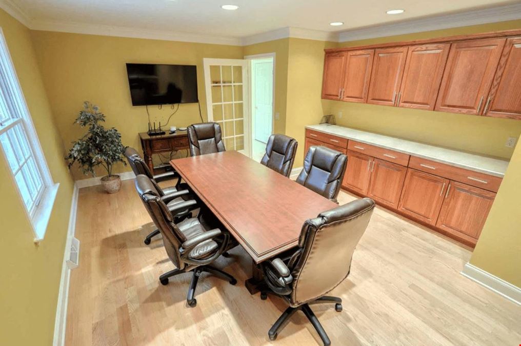 16 Leader Heights