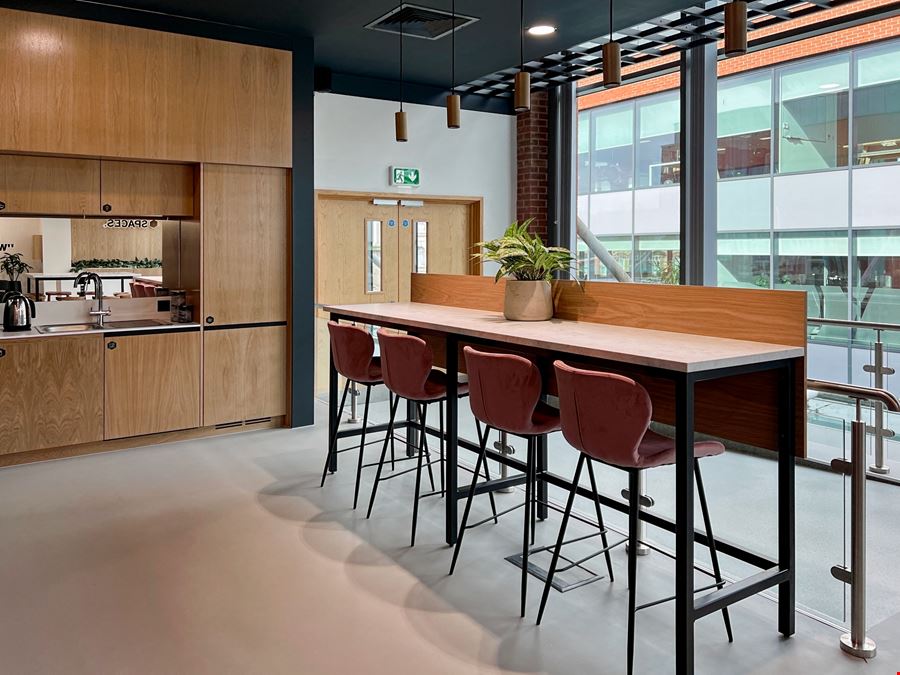 Wolverhampton, Victoria Square i11