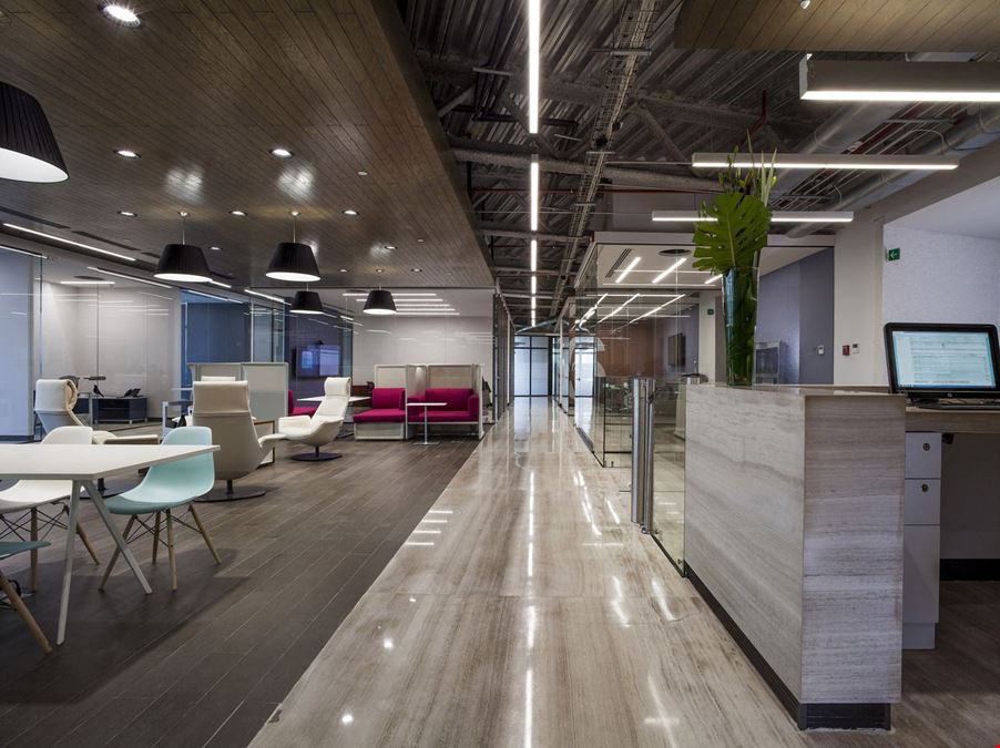 IOS OFFICES - Virreyes