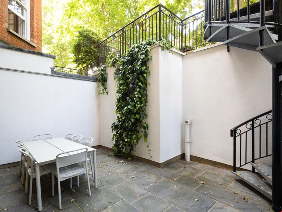 Buckingham Palace Greater 142