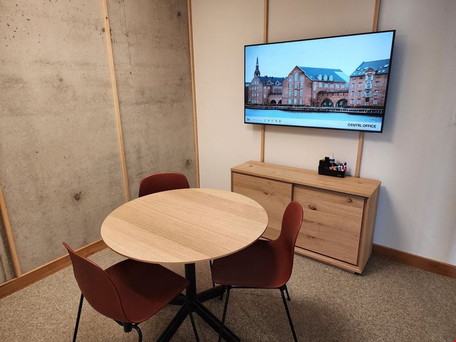 5A - Huddle Room