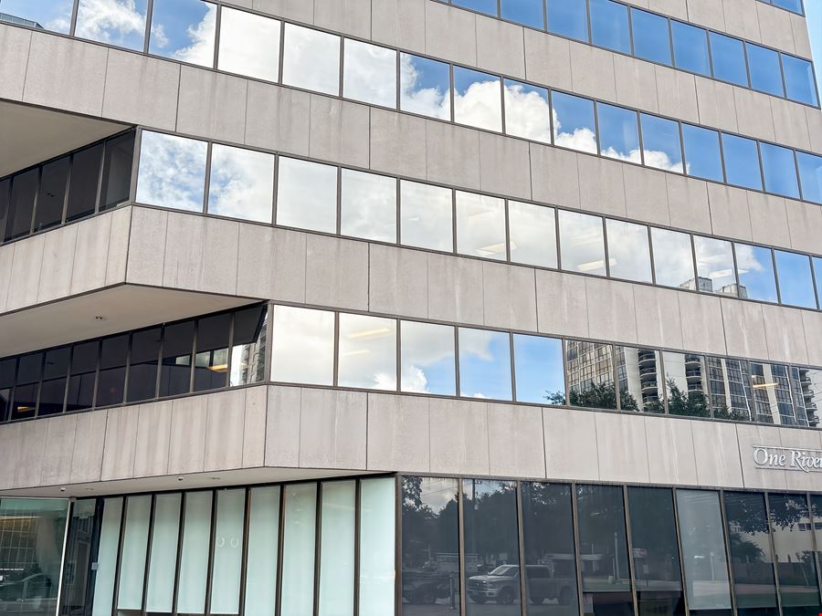 TX, Houston - One Riverway