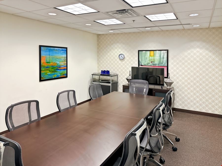Regus - Dearborn