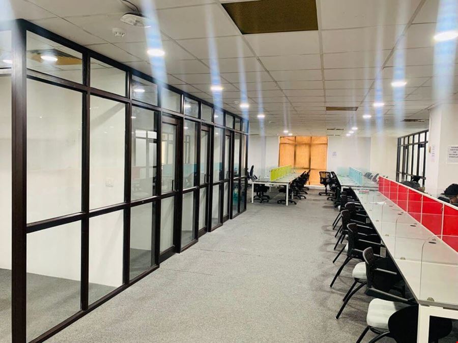 CO-Offiz Coworking - Noida 63