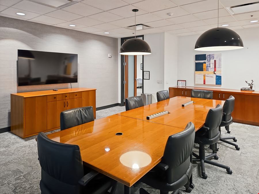 Regus - Alpharetta - Deerfield
