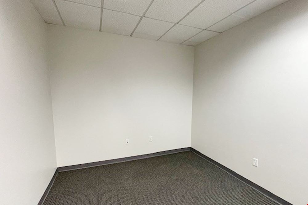 Workstyle Flexible Spaces - 3101-3111 N Central Avenue