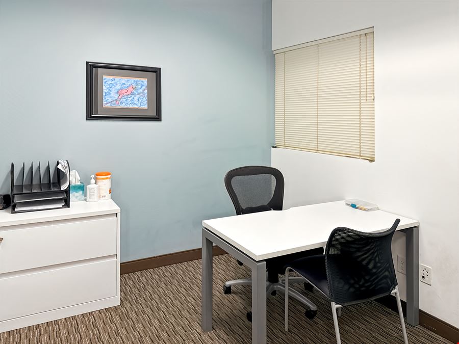 CA, Roseville - Douglas Blvd