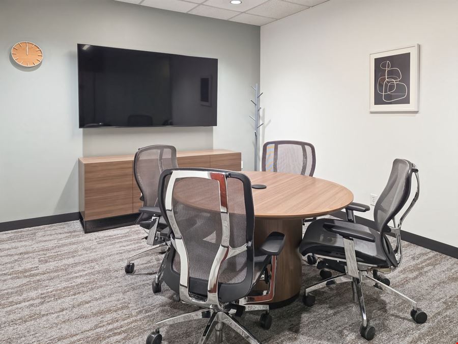 Regus - Dallas Downtown - Highland Park Place