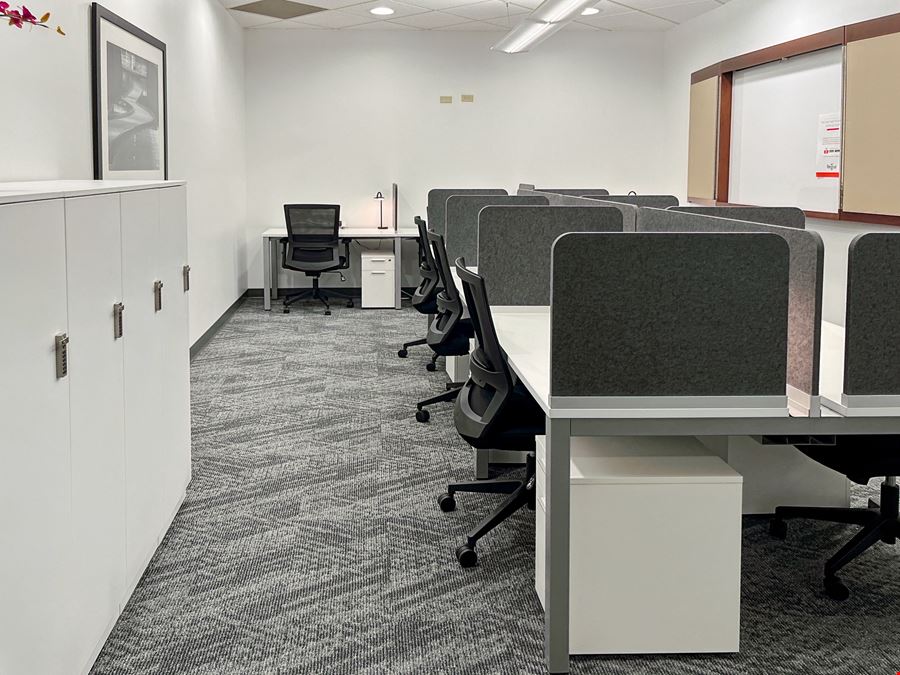 CA, Sacramento - 8880 Cal Center Drive