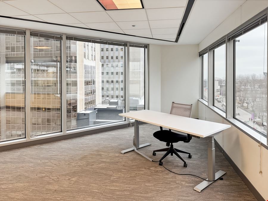 Regus - Chicago - 150 N Michigan