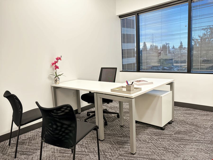 CA, Sacramento - 1750 Howe