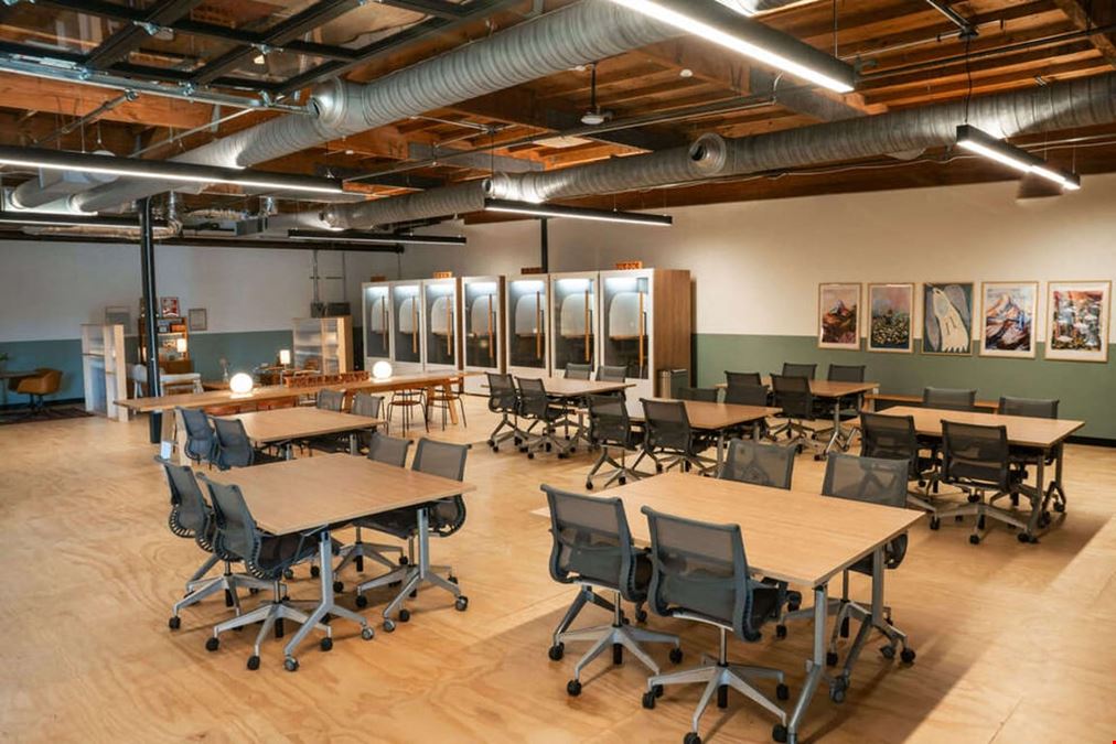 Chinook Room