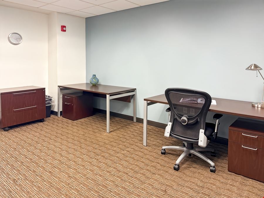 KY, Louisville – MET Building