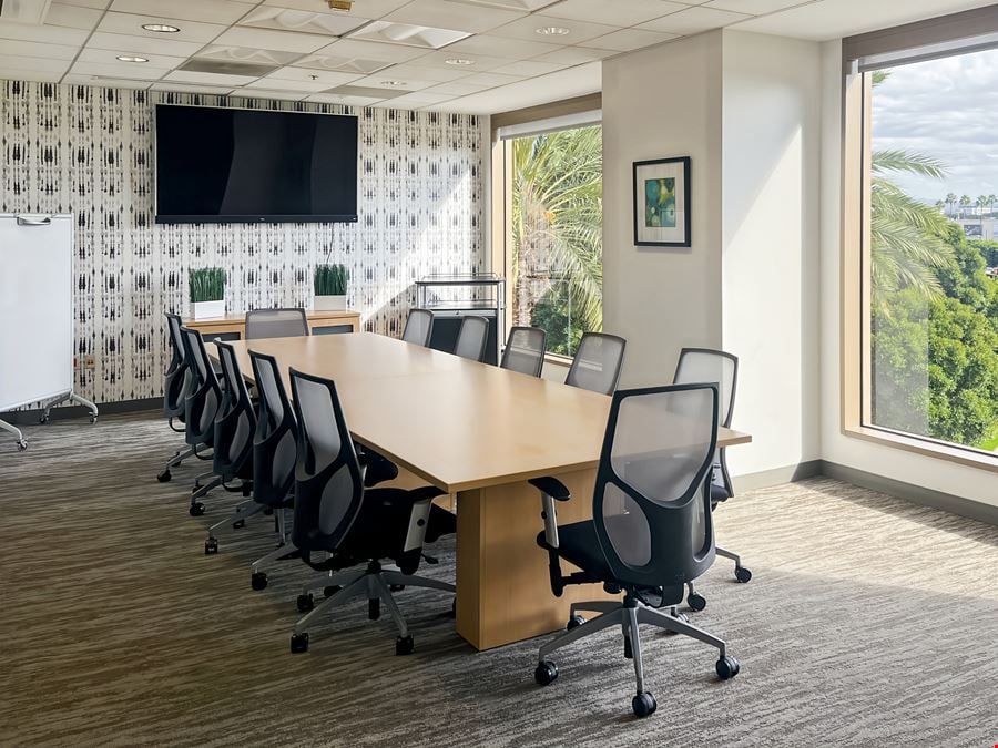 CA, Irvine - Irvine Spectrum Drive