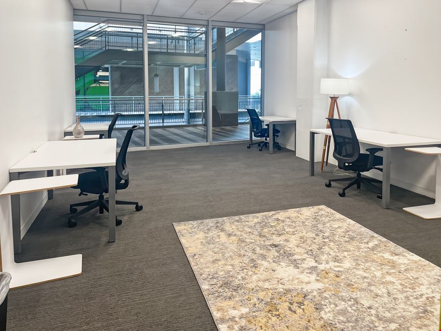 TX, Houston - Spaces Downtown Greenstreet
