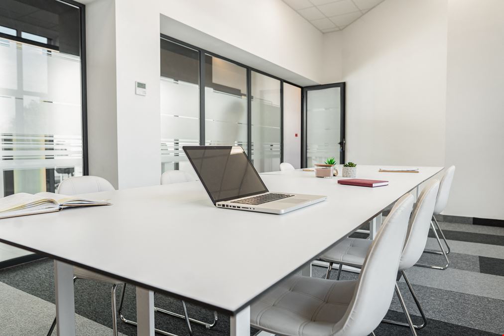 Suites For All – St. Petersburg