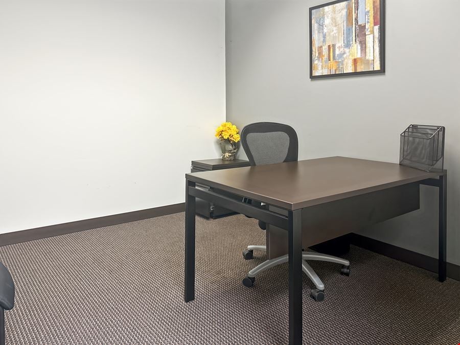 Regus - Murfreesboro - The Avenue