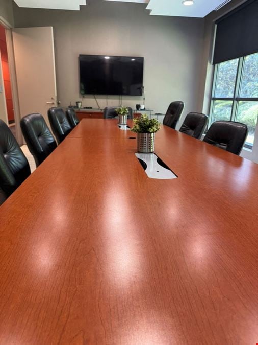 Einstein Meeting Room