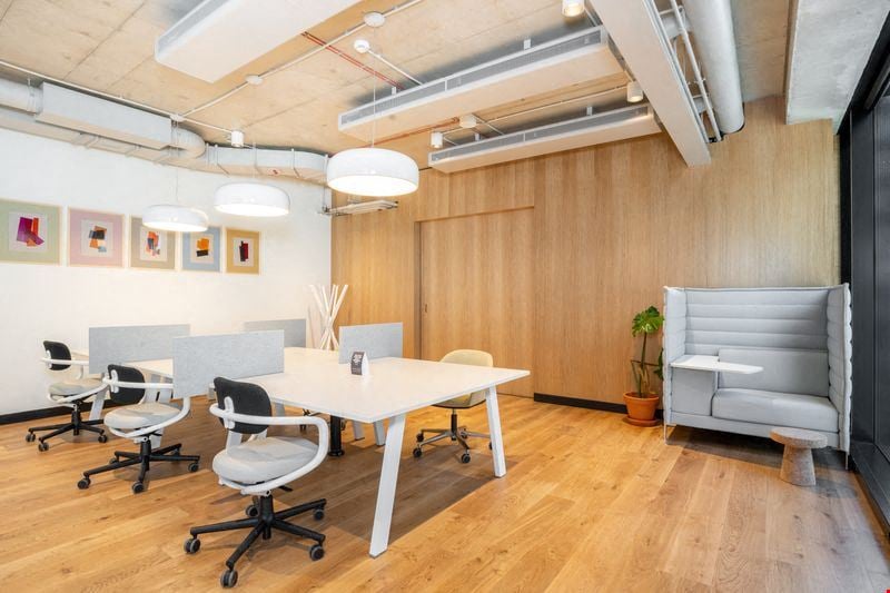 Spaces - Hunt Valley - Schilling Circle