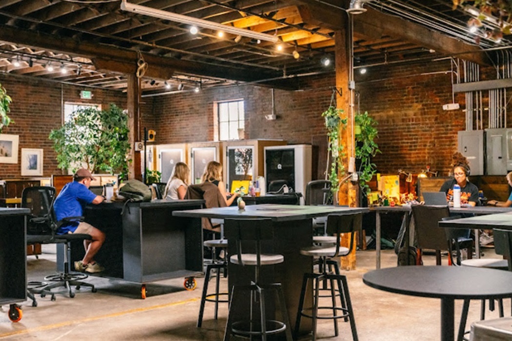 Open Desk Coworking