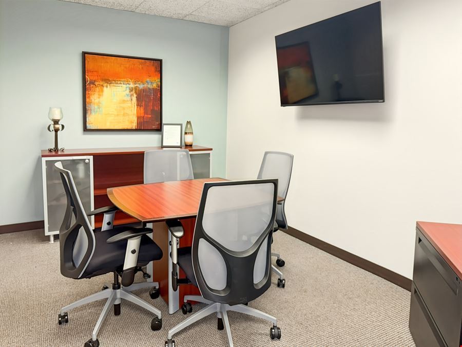 IL, Oak Brook - Regency Towers