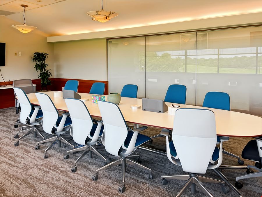 MI, Ann Arbor - Frank Lloyd Wright Dr