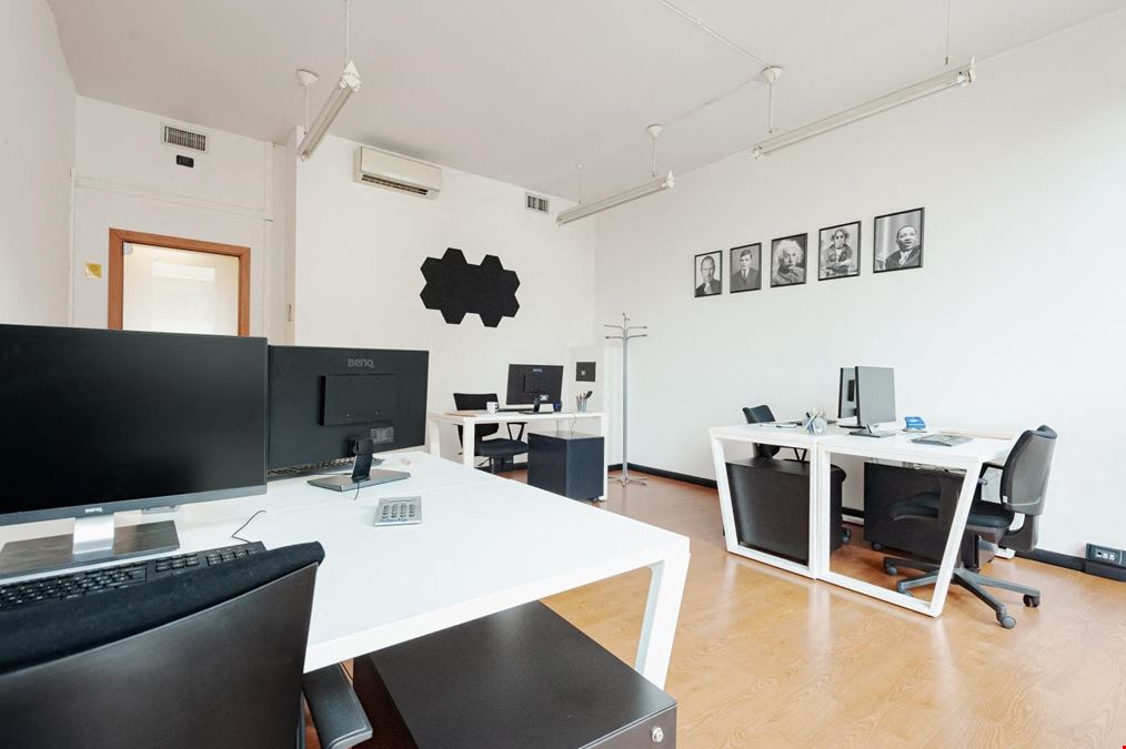 A&B Business Center -  REPUBBLICA