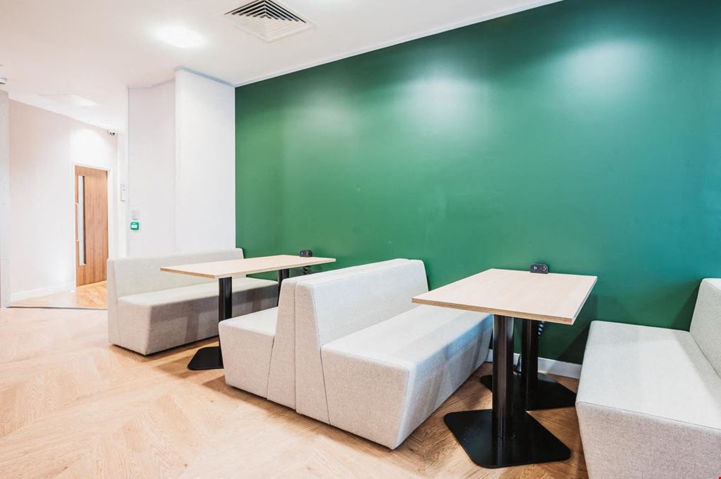 Landmark: Manchester, Chancery Place