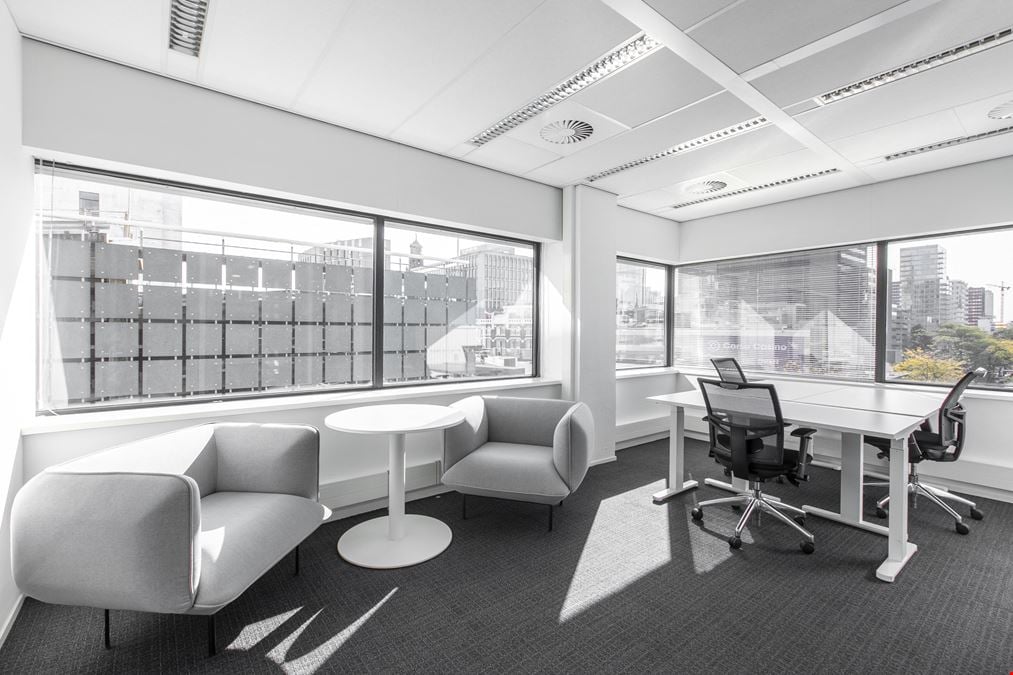 Regus - 1 Godwin Street