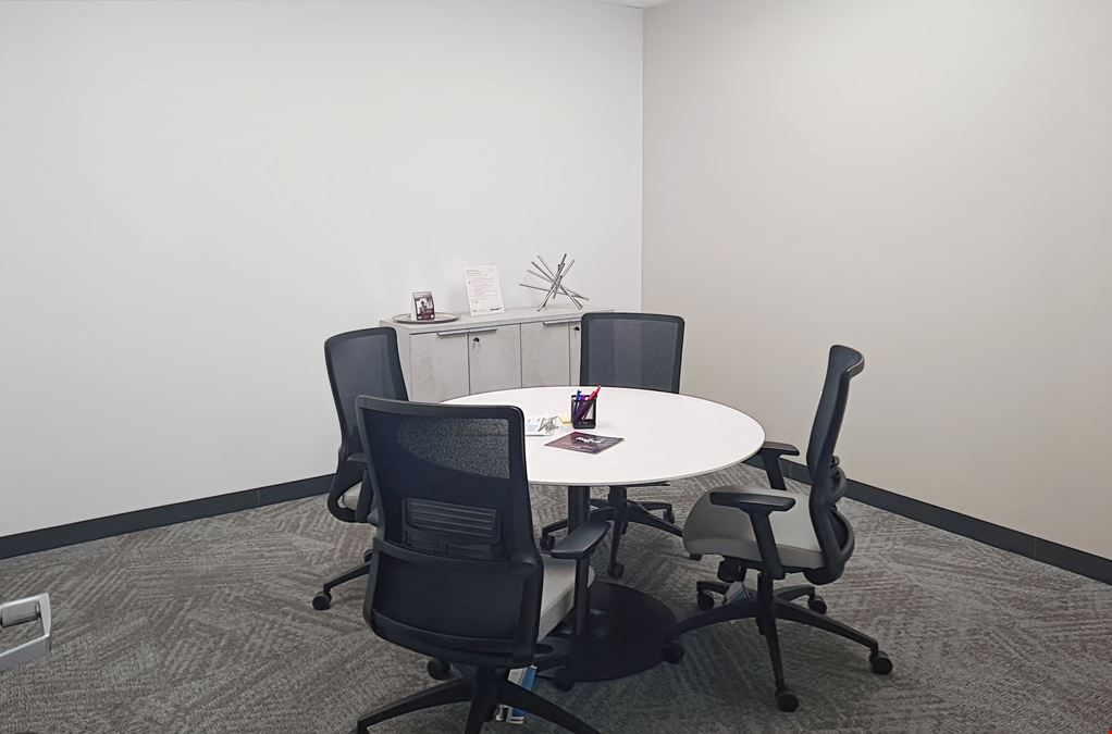 Regus - Carmel - Congressional Blvd