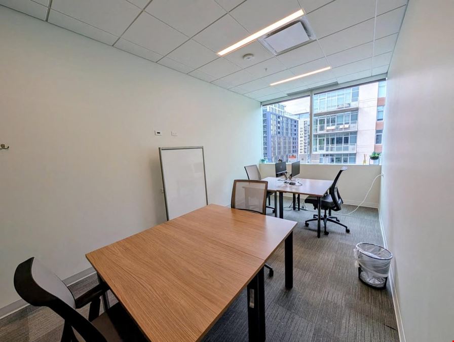 4 Desk Team Room