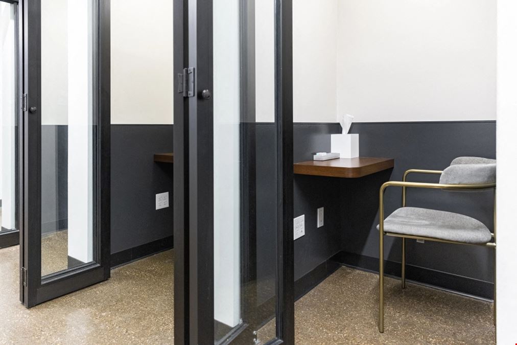 1720 West Division Street