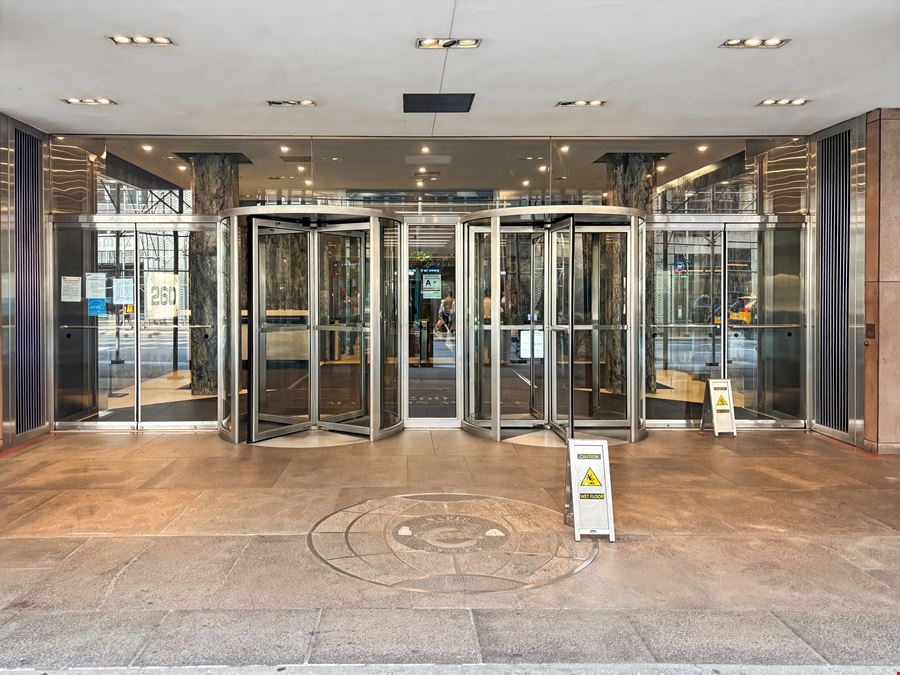 NY, Manhattan Midtown - 260 Madison