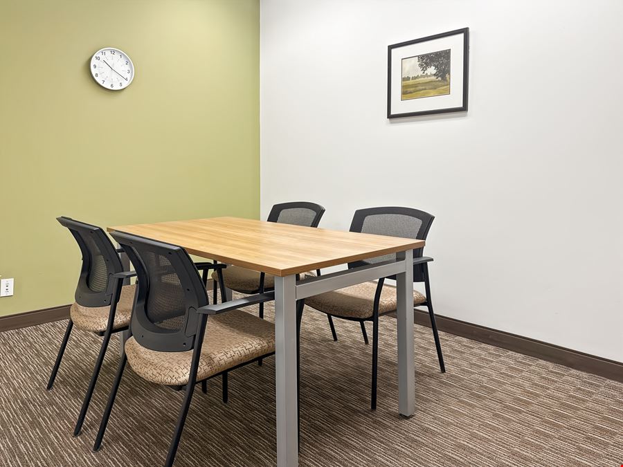 Regus - Calgary - Crowfoot Centre