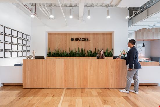 NC, Raleigh - Spaces Crabtree Terrace