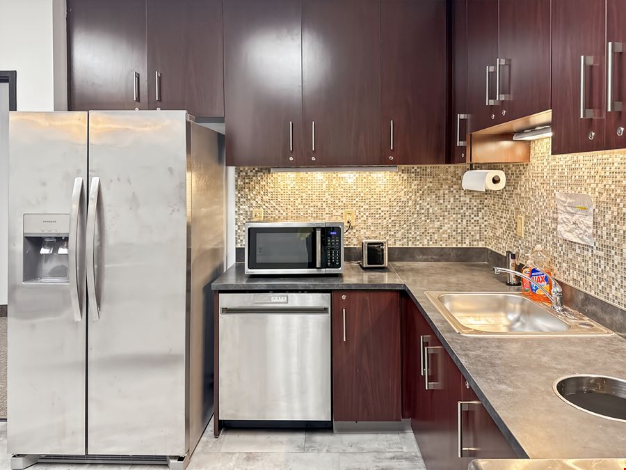 Regus - Mount Laurel - Atrium Way
